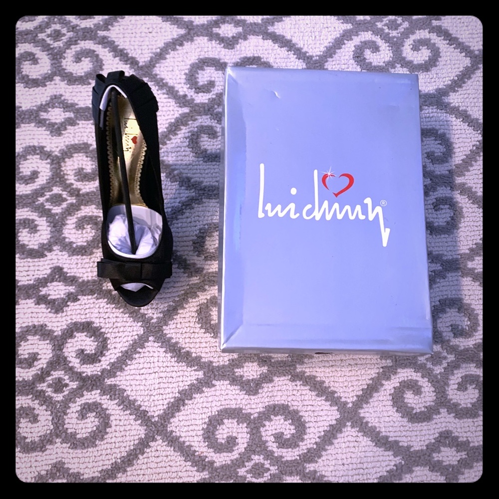 Women’s Luichiny Kam Me Black/Satin